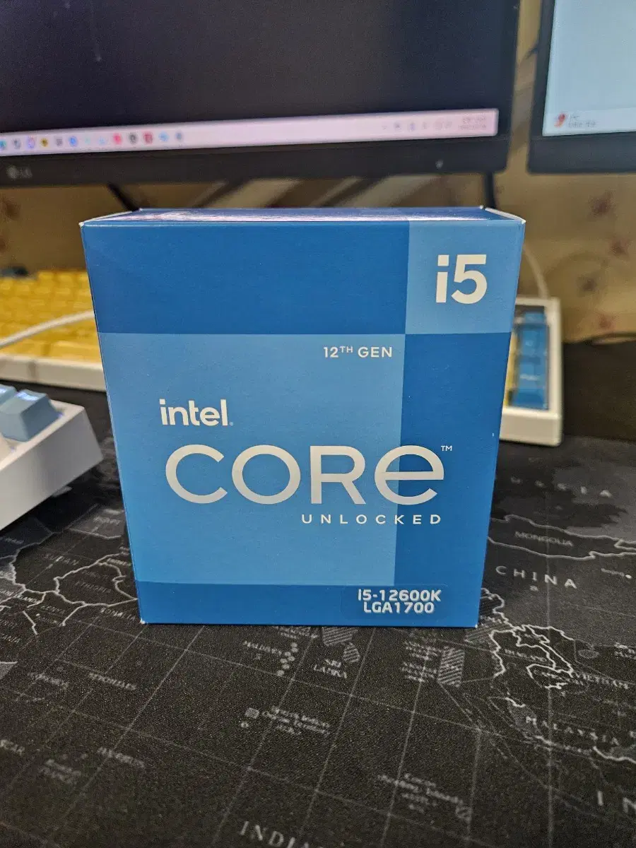 i5-12600k cpu 판매합니다.